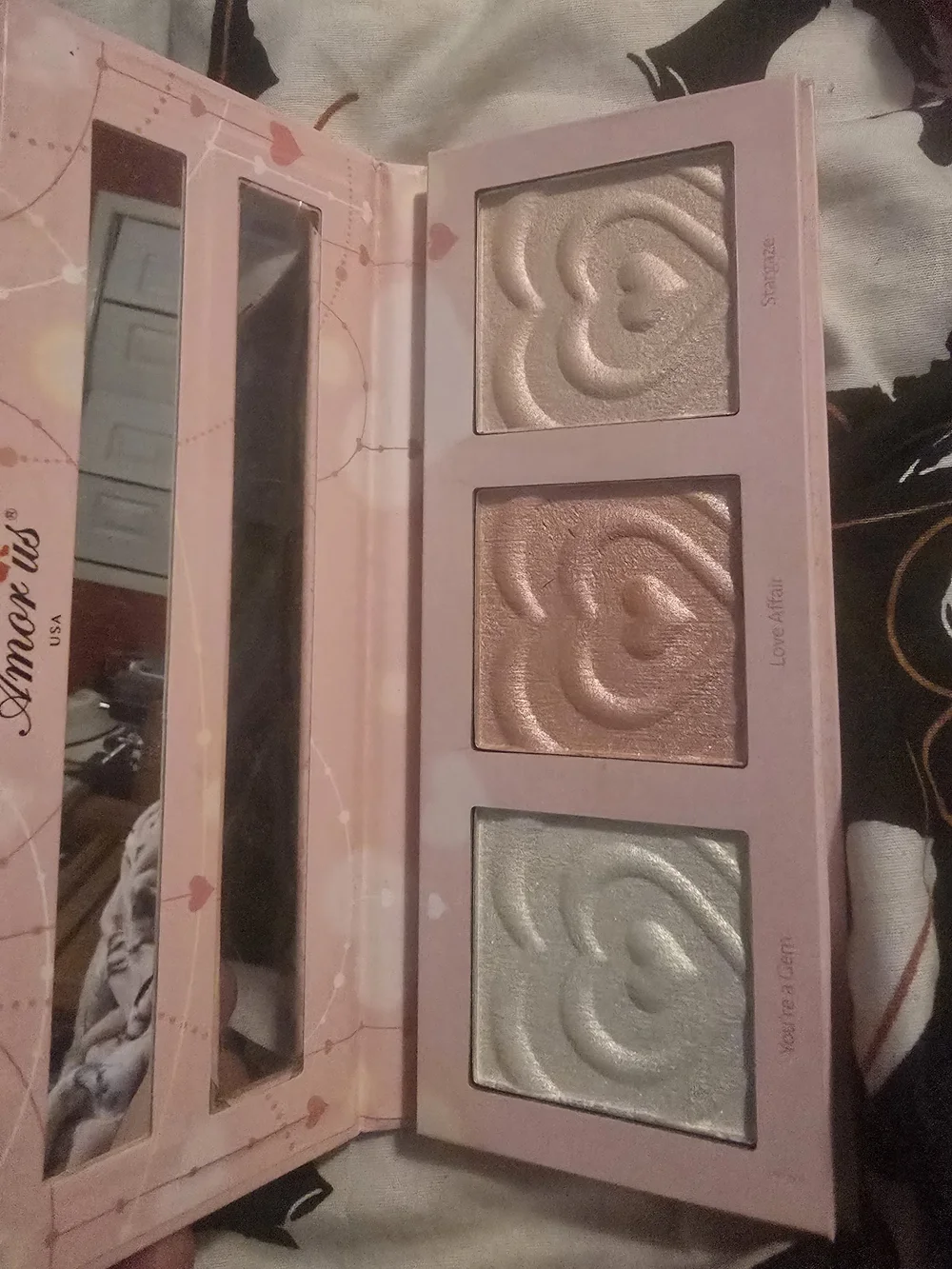 Shimmer Highlighter Palette — Pink/Champagne/Gold Glow